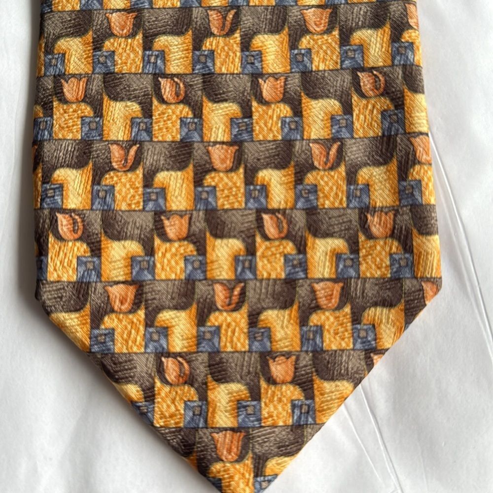 Ermenegildo Zegna Vintage Silk Necktie with Exclusive Geometric Pattern. - Picture 2 of 8